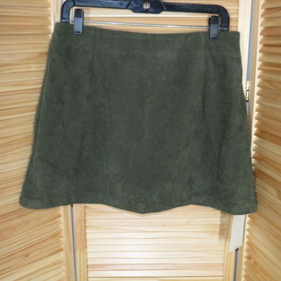 Halara Olive Corduroy Mini Skort Back Zip Closure Size XL - Picture 4 of 8